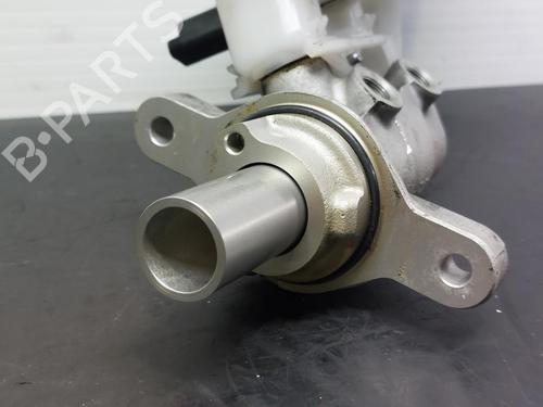 Brake master cylinder PEUGEOT 3008 II SUV (MC_, MR_, MJ_, M4_) 1.5 BlueHDi 130 | BP16403241M77 