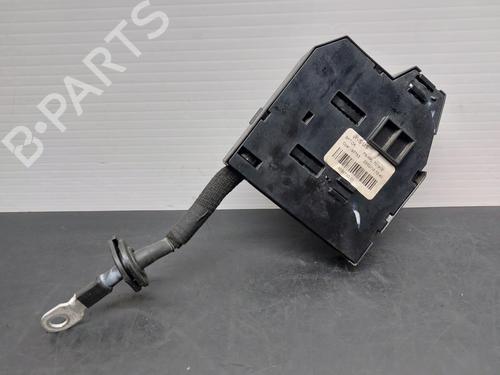 Fuse box PEUGEOT 3008 II SUV (MC_, MR_, MJ_, M4_) 1.5 BlueHDi 130 | BP16489636E1 