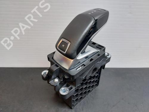 Used Gear lever PEUGEOT 3008 II SUV (MC_, MR_, MJ_, M4_) 1.5 BlueHDi 130 (131 hp) 16428883