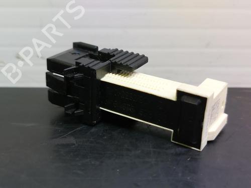 Used Electronic module BMW 1 (F40) M 135 i xDrive (306 hp) 16486400