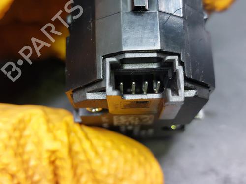 Switch BMW 1 (F40) M 135 i xDrive | BP16717920I30 