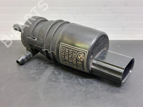 Used Washer pump BMW 4 Gran Coupe (F36) 435 d xDrive (313 hp) 16558798