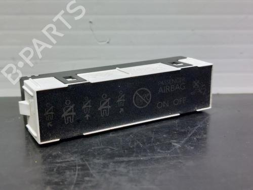 Used Display monitor CITROËN C4 II (NC_) 1.6 HDi 90 (92 hp) 16571596