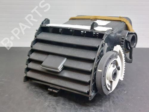Air vent TOYOTA AVENSIS Saloon (_T27_) 2.0 D-4D (ADT270_, ADT270R) 55670-05160 / 55670-05171