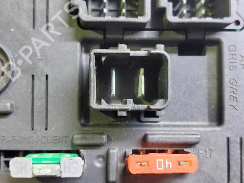 Zekeringkast CITROËN C4 I (LC_) 1.6 HDi | BP16816403E1