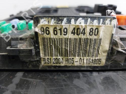 Zekeringkast CITROËN C4 I (LC_) 1.6 HDi | BP16816403E1