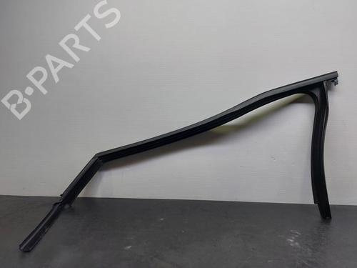 Used Rubber door seal VW GOLF VII (5G1, BQ1, BE1, BE2) 2.0 GTD (184 hp) 16823600