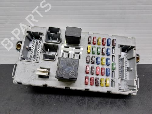 Used Fuse box FIAT DOBLO Box Body/MPV (223_) 1.9 JTD (223ZXE1A) (100 hp) 16885739
