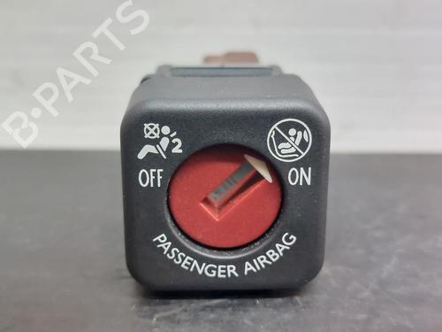 Switch PEUGEOT 308 SW II (LC_, LJ_, LR_, LX_, L4_) 2.0 BlueHDi 150 | BP16896762I30 