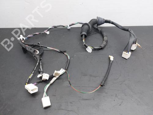 Wiring harness TOYOTA AVENSIS Saloon (_T27_) 2.0 D-4D (ADT270_, ADT270R) 82152-05640