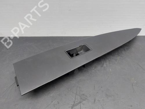 Door moulding trim TOYOTA AVENSIS Saloon (_T27_) 2.0 D-4D (ADT270_, ADT270R) 74231-05280 / 74231-05230