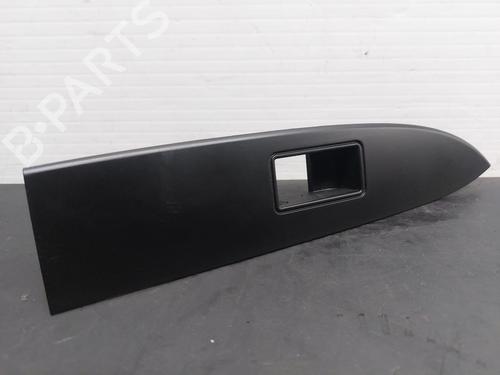 Door moulding trim TOYOTA AVENSIS Saloon (_T27_) 2.0 D-4D (ADT270_, ADT270R) 74271-05060 / 74271-05090