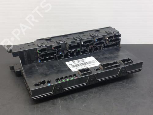 Zekeringkast MERCEDES-BENZ CLS (C219) CLS 320 CDI (219.322) (224 hp) 17061127