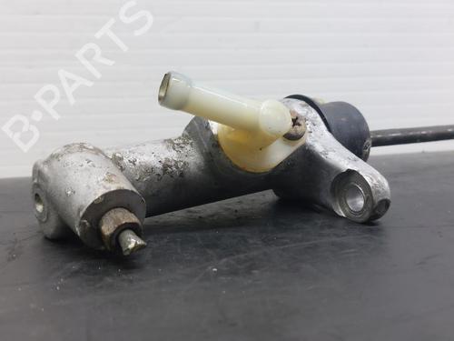 Clutch slave cylinder TOYOTA HIACE IV Van (__H1_, __H2_) 2.4 D (LXH12, LXH22) | BP17088090M113 