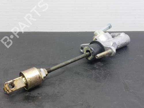 Clutch slave cylinder TOYOTA HIACE IV Van (__H1_, __H2_) 2.4 D (LXH12, LXH22) | BP17088090M113 
