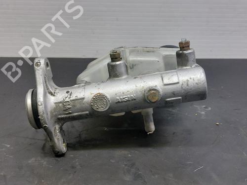 Brake master cylinder TOYOTA HIACE IV Van (__H1_, __H2_) 2.4 D (LXH12, LXH22) | BP17082822M77 