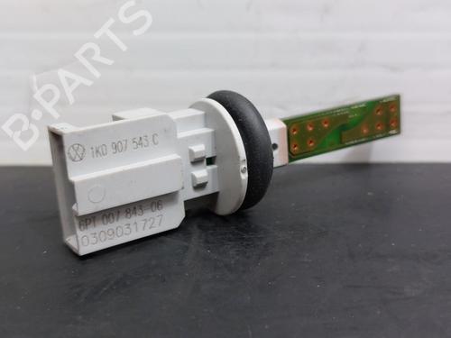 Elektronische module VW GOLF V (1K1) 1.6 FSI (115 hp) 17381276