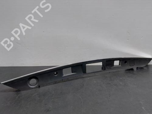 Door moulding trim MERCEDES-BENZ C-CLASS (W204) C 220 CDI (204.002) A2047400993 / A2047400793