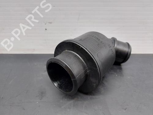 Intercooler pipe FORD FOCUS I (DAW, DBW)  | BP17457962M127 