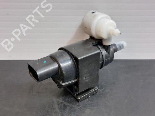 Ruitensproeierpomp BMW 1 (F40) M 135 i xDrive (306 hp) 17471378