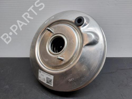Used Servo brake BMW 1 (F40) M 135 i xDrive (306 hp) 17471407