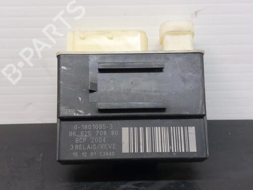 Used Electronic module PEUGEOT 308 SW II (LC_, LJ_, LR_, LX_, L4_) 2.0 BlueHDi 150 (150 hp) 17524233