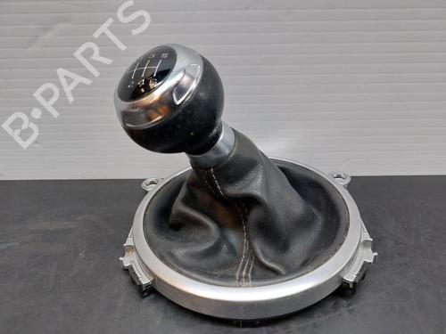 Used Shift knob AUDI TT (8J3) 1.8 TFSI (160 hp) 17555471