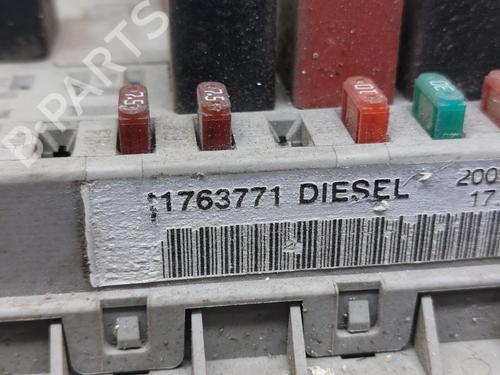 Fuse box FIAT DOBLO Box Body/MPV (223_) 1.9 JTD (223ZXE1A) | BP17558757E1 