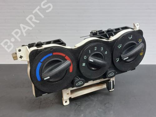 AC Styreenhet / Manøvreringsenhet HYUNDAI GETZ (TB) 1.1 (63 hp) 17573719