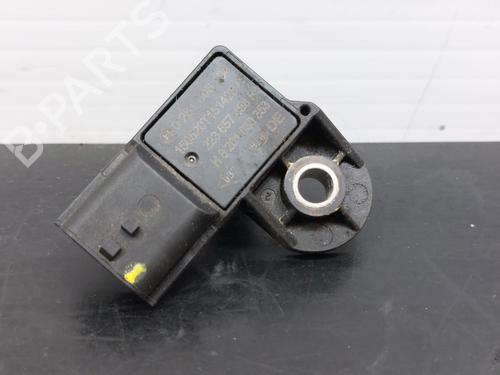 Elektronisk modul RENAULT CAPTUR I (J5_, H5_) 1.5 dCi 90 (J5N4, J5M5, J5MW, J5M6, J5AL, J5AJ) (90 hp) 17588036