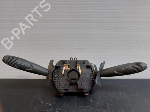 Used Steering column stalk FIAT PUNTO (188_) 1.2 16V 80 (188.233, .235, .253, .255, .333, .353, .639,... (80 hp) 17638824