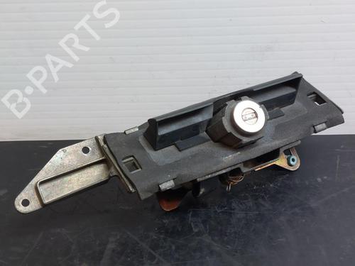 Trunk håndtak PEUGEOT 406 Break (8E/F) 1.8 16V (110 hp) 17679429