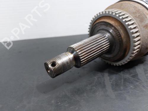 Right front driveshaft HYUNDAI TUCSON (JM) 2.0 CRDi All-wheel Drive | BP17753855M39 
