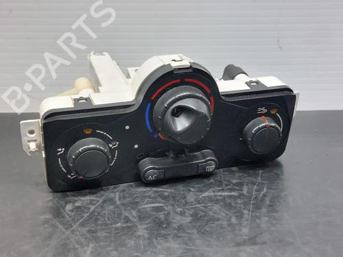 AC Styreenhet / Manøvreringsenhet RENAULT CLIO III (BR0/1, CR0/1) 1.2 16V (BR02, BR0J, BR11, CR02, CR0J, CR11) (75 hp) 17918701