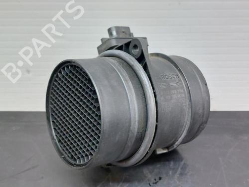 Used Mass air flow sensor AUDI A3 Sportback (8VA, 8VF) 2.0 TDI (150 hp) 18061220