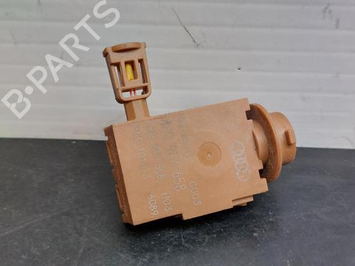 Elektronisk modul AUDI A3 Sportback (8VA, 8VF) 2.0 TDI (150 hp) 18061926