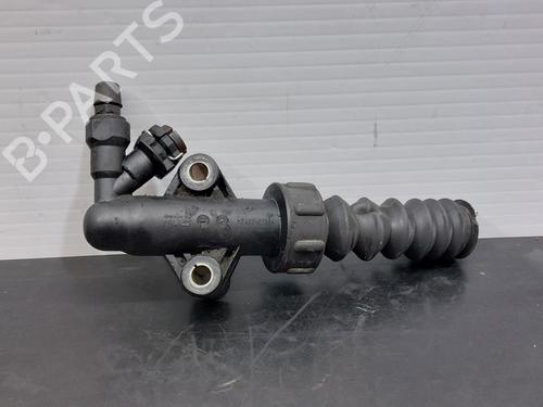 Used Clutch slave cylinder CITROËN C3 I (FC_, FN_) 1.1 i (60 hp) 18906740