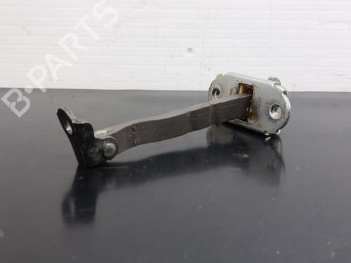 Hinge/Door check strap TOYOTA YARIS (_P13_) 1.3 (NSP130_, NSP130) 68610-52130 / 6861052130