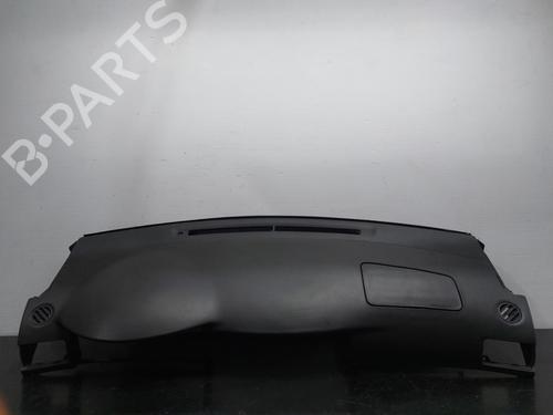 Used Dashboard TOYOTA COROLLA (_E12_) 1.4 VVT-i (ZZE120_, ZZE120R) (97 hp) 19662477
