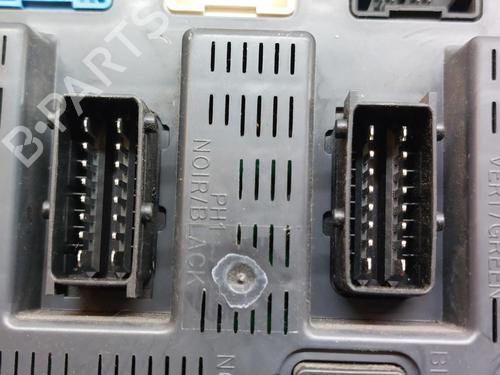 Fuse box CITROËN C4 Picasso I MPV (UD_) 1.6 HDi | BP19686297E1 