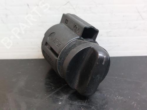 Used Headlight switch BMW 5 (E39) 525 d (163 hp) 19788912