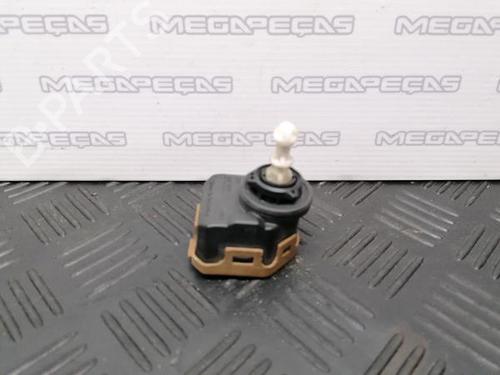 Used Headlight adjuster motor FORD FOCUS C-MAX (DM2) 1.6 TDCi (109 hp) 14402097