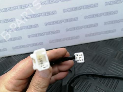Seat buckle TOYOTA AURIS (_E18_) 1.8 Hybrid (ZWE186_, ZWE186R) | BP14402171I32 