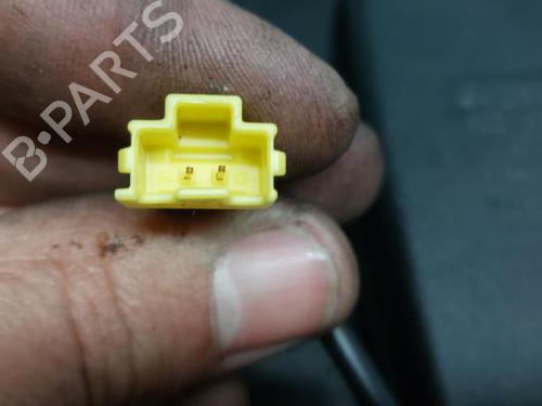 Seat buckle MERCEDES-BENZ C-CLASS (W205) C 180 BlueTEC / d (205.036) | BP14403882I32 