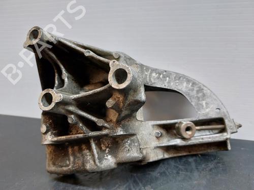 Support RENAULT MEGANE I Classic (LA0/1_) 1.4 16V (LA0D, LA1H, lA0W, LA10) BP15512356C155