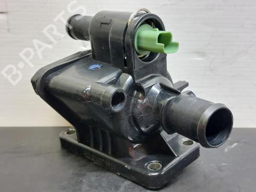 Thermostatgehäuse für PEUGEOT 206 Hatchback (2A/C) 1.4 HDi eco 70 (68 hp) 15812517