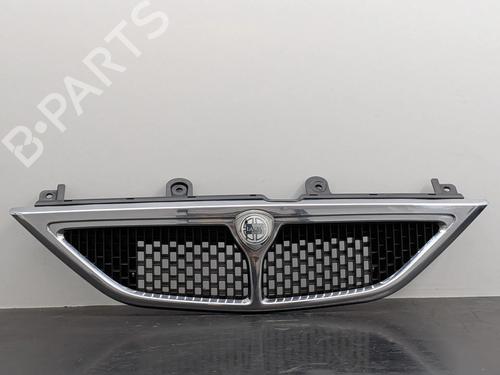 Used Grille Grille LANCIA Y (840_) 1.2 (840AA, 840AF1A) (60 hp) 40625884 40625884