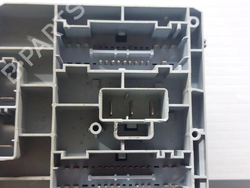 Sikringsdose FIAT PUNTO (188_) 1.2 16V 80 (188.233, .235, .253, .255, .333, .353, .639,... | BP22528360E1 