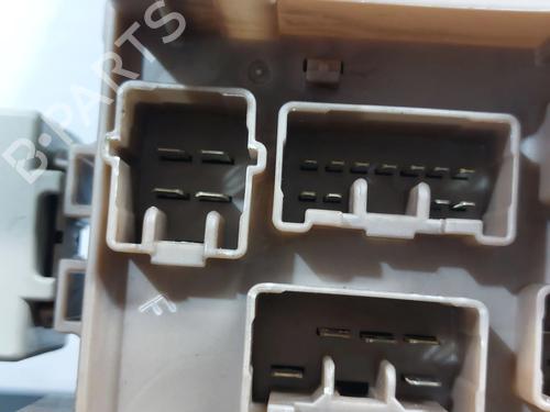 Fuse box TOYOTA COROLLA Estate (_E12_) 1.4 VVT-i (ZZE120_, ZZE120R) | BP22528544E1 
