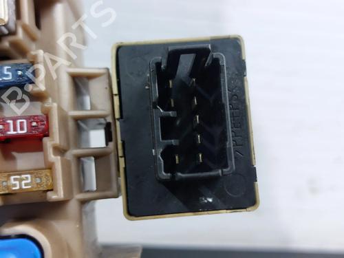 Fuse box TOYOTA COROLLA Estate (_E12_) 1.4 VVT-i (ZZE120_, ZZE120R) | BP22528544E1 